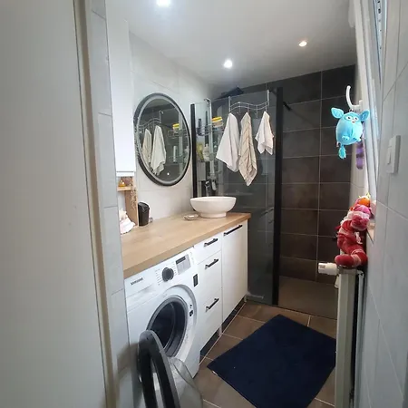 アパート Dalarys ゲブビレル